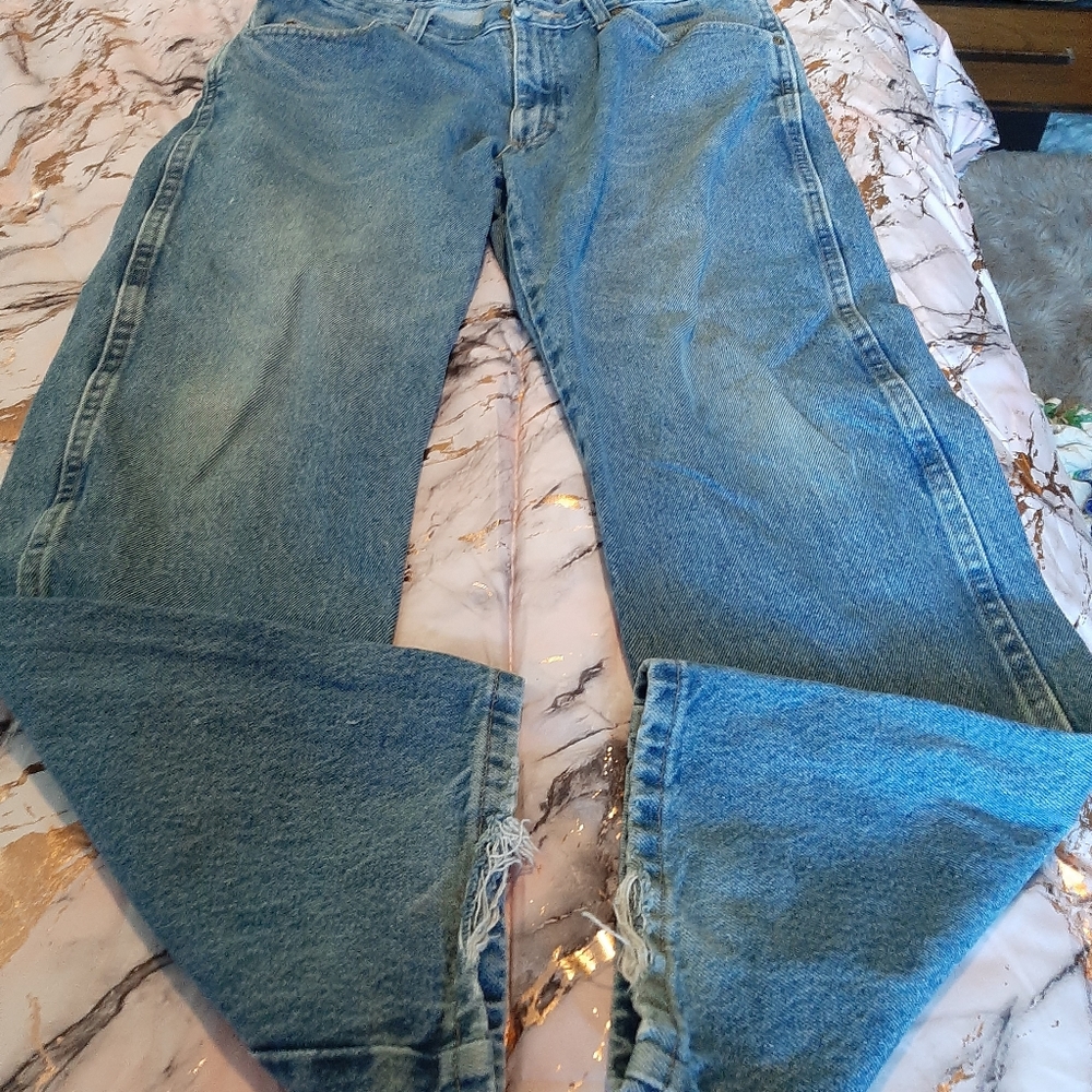 Mens wrangler jeans. 34 x 30